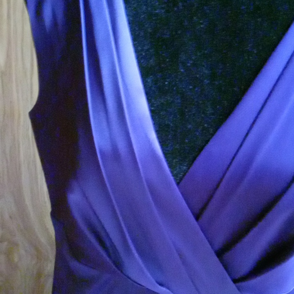 Beautiful Dress💜💜 - Picture 3 of 11